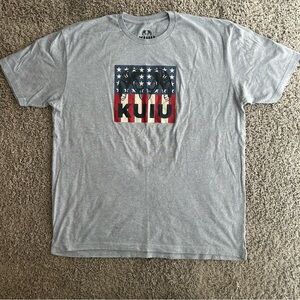 KUIU Shirt Men's 2XL Gray Camo USA Ram Logo Graphic Tee Hunting Outdoor Wildlife